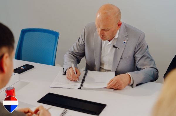 RE/MAX Moldova consolidează rețeaua prin resemnarea contractului de franciză cu RE/MAX Total