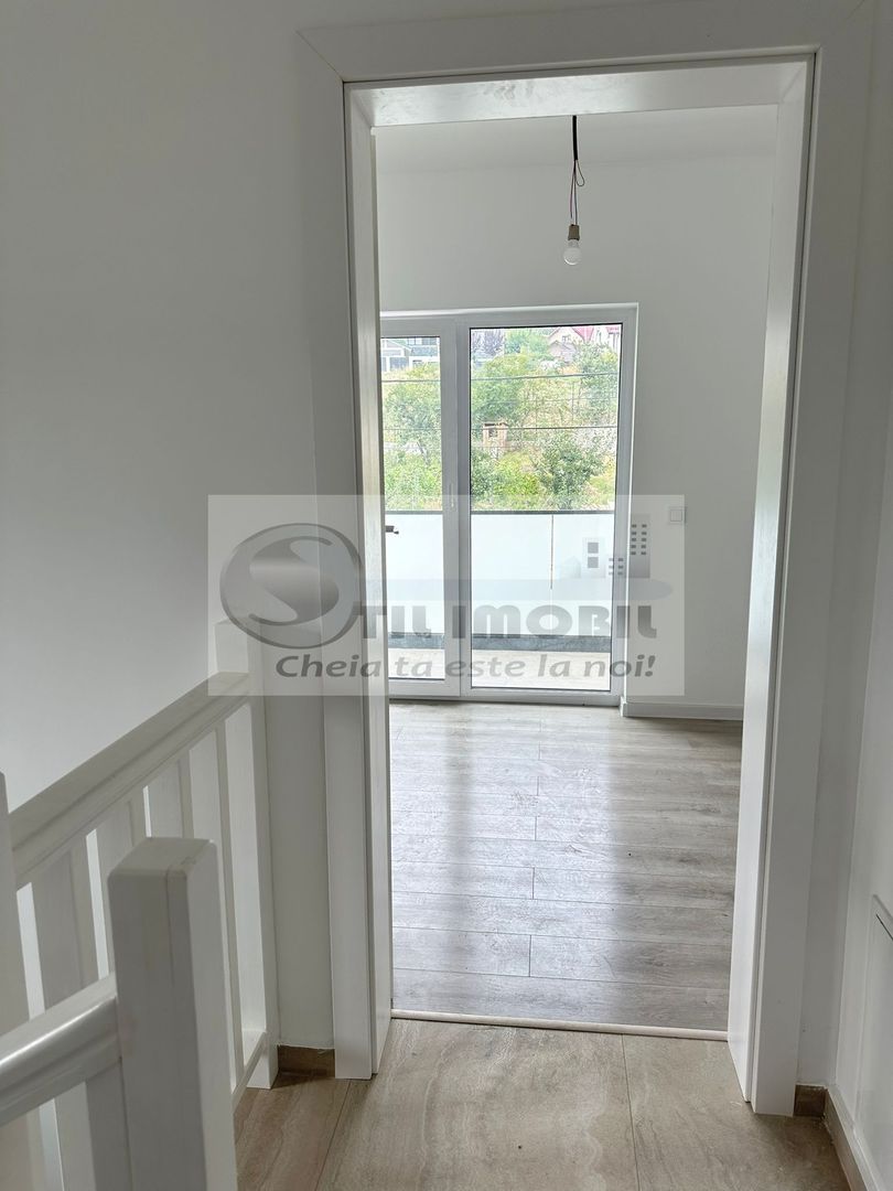 Casă tip duplex modern în zona Hlincea - Manta Roșie - 152.000 euro - Poză 5