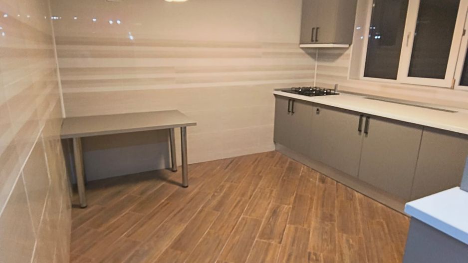 Camil Ressu- Ramnicu Sarat-adiacent- Fizicienilor curte+piscina - Poză 10