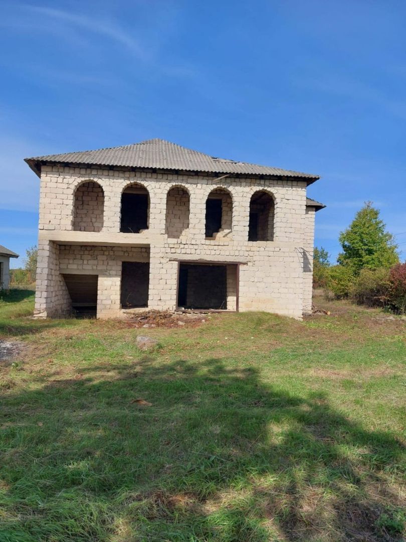 Casă de vânzare în com. Ivancea r-nul Orhei - Poză 1