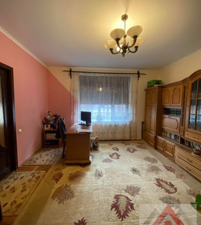 Ag EUROPA vinde casa individuala 6 cam. si teren 5 ari în Titulescu. - Poză 2