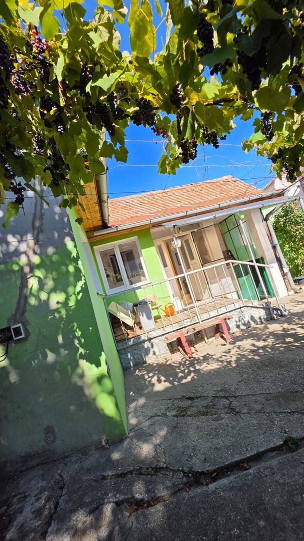 Casa de vanzare in Petresti la 68.000 euro - Poză 7