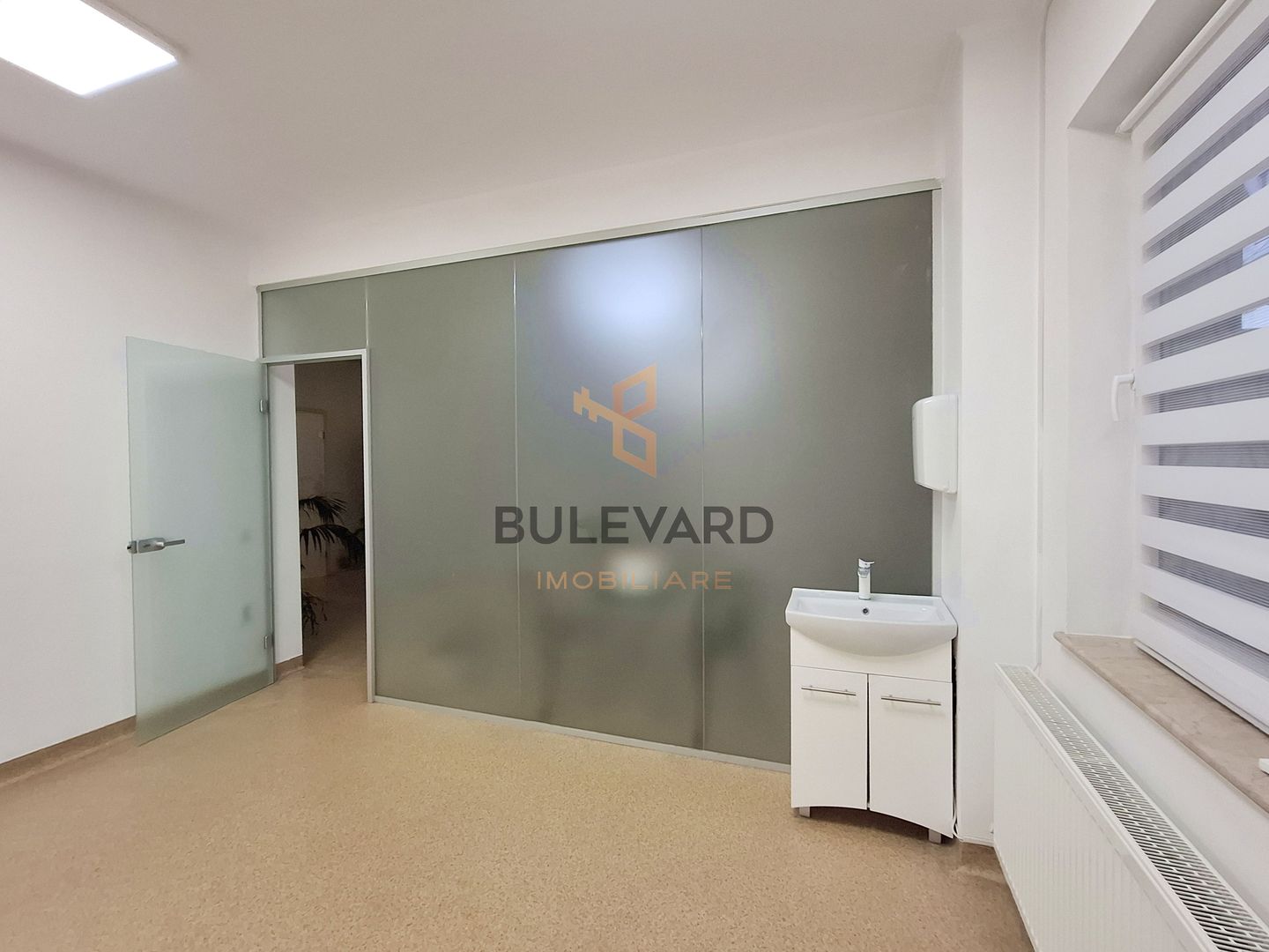 Spatiu comercial pretabil pentru activitati medicale, clinica! - Poză 5