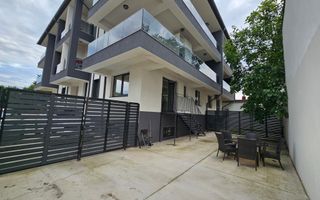 Apart 2 cam cu curte si loc de parcare - Poză 1