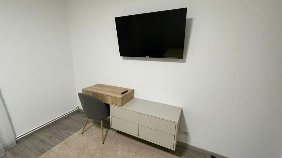 Vanzare Apartament 3 camere, Drumul Sarii Sector 5 - Poză 20