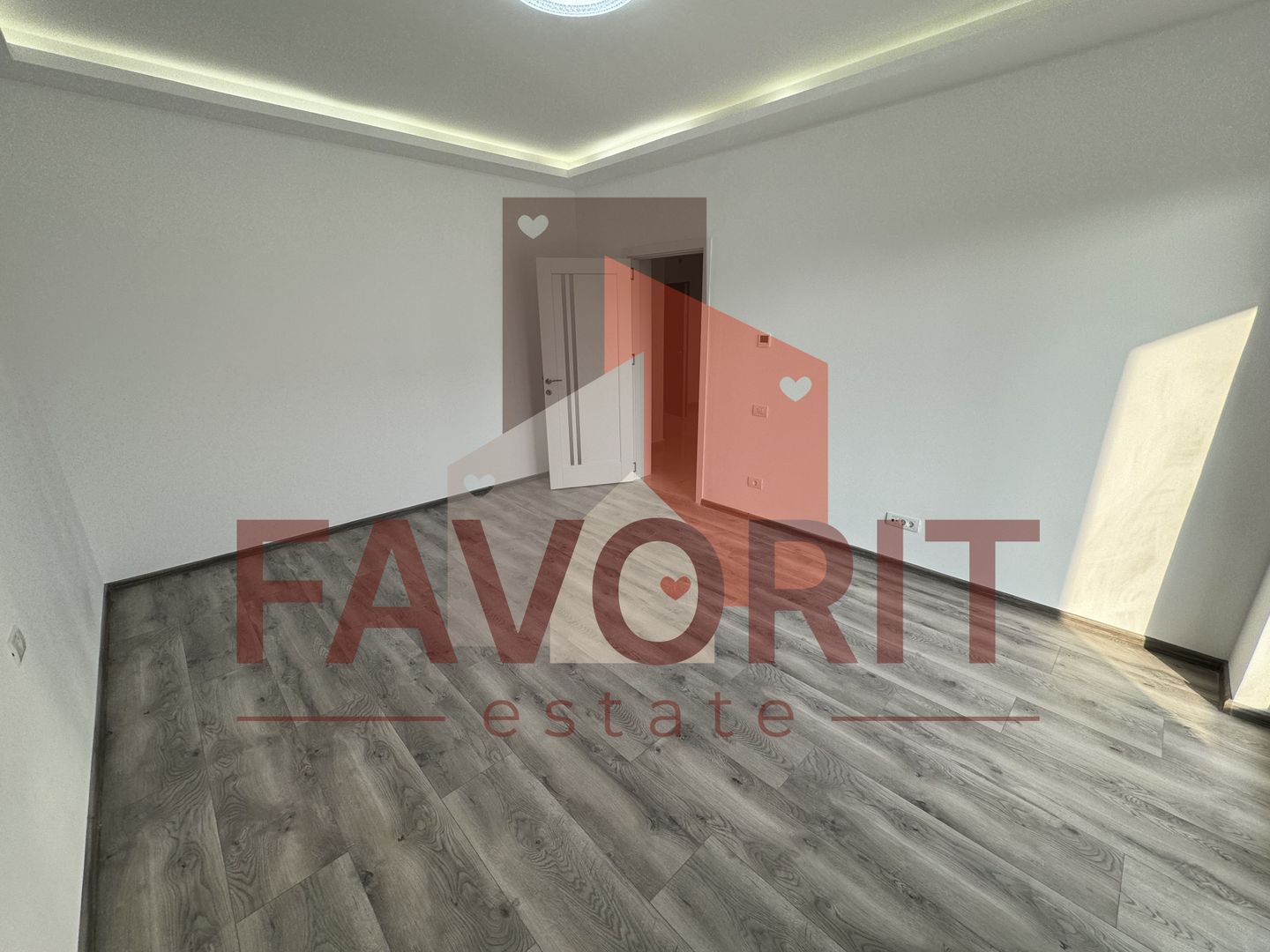 Etaj 1. Finisaje la alegere. Pozitie excelenta - Poză 1