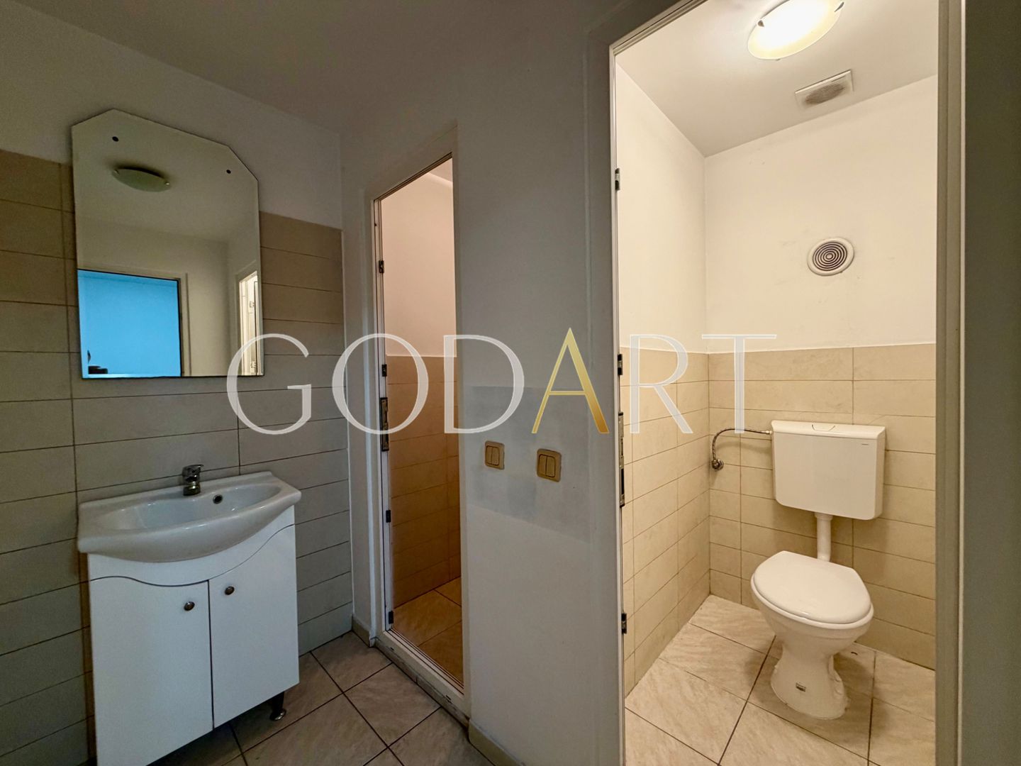 Proprietate industrială de vânzare Otopeni | Hala | Birouri - Poză 15