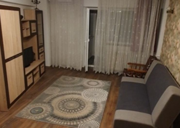 AP. 2 CAMERE 1 MAI, BUCATARIE INCHISA, METROU 5 MINUTE, LIBER - Poză 1