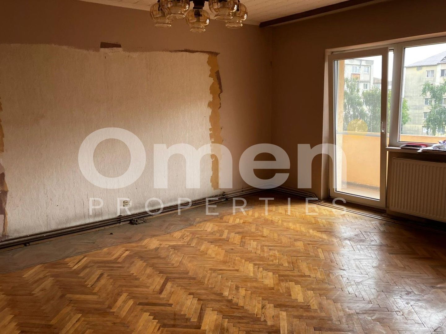 Apartament 3 camere decomandate si 2 bai, etaj intermediar - Poză 3