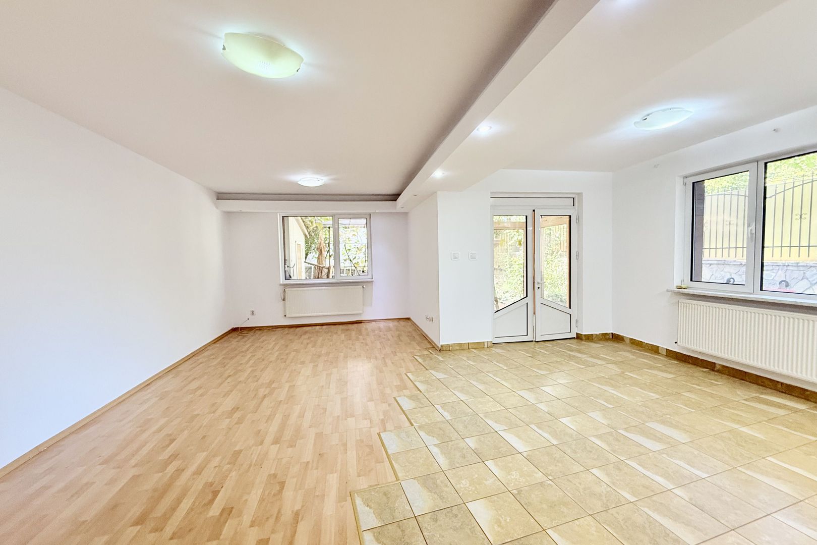 Casă practică, cu curte și parcare, în zona centrală - Parcul Carol - Poză 7