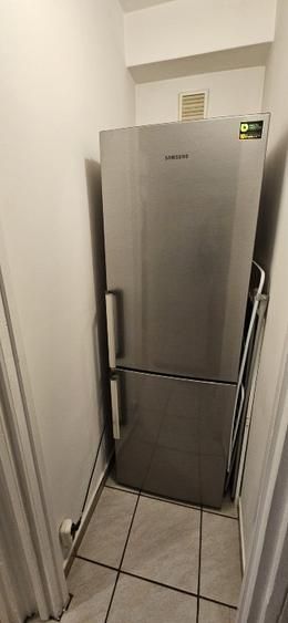 GARSONIERA COCHETA  METROU  ZONA DRUMUL TABEREI - Poză 7