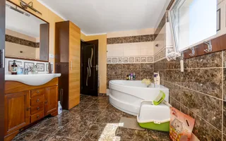 Casă cu 3 dormitoare și două băi, an construcție 2018 - Poză 16