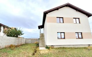 Se vinde duplex modern cu 3 camere  plus teren in Giroc ,zona linistita. - Poză 4