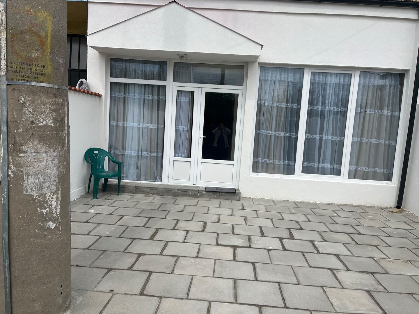 Casa moderna de inchiriat, zona Clinceni- 600 Euro - Poză 1