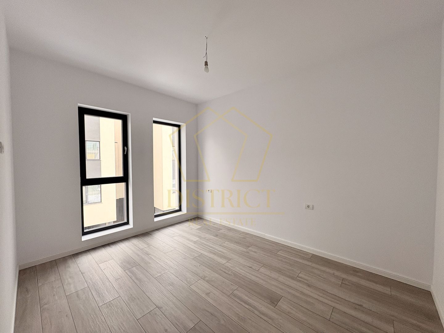 Apartament luminos cu 2 camere si balcon | Giroc | Hotel IQ - Poză 6