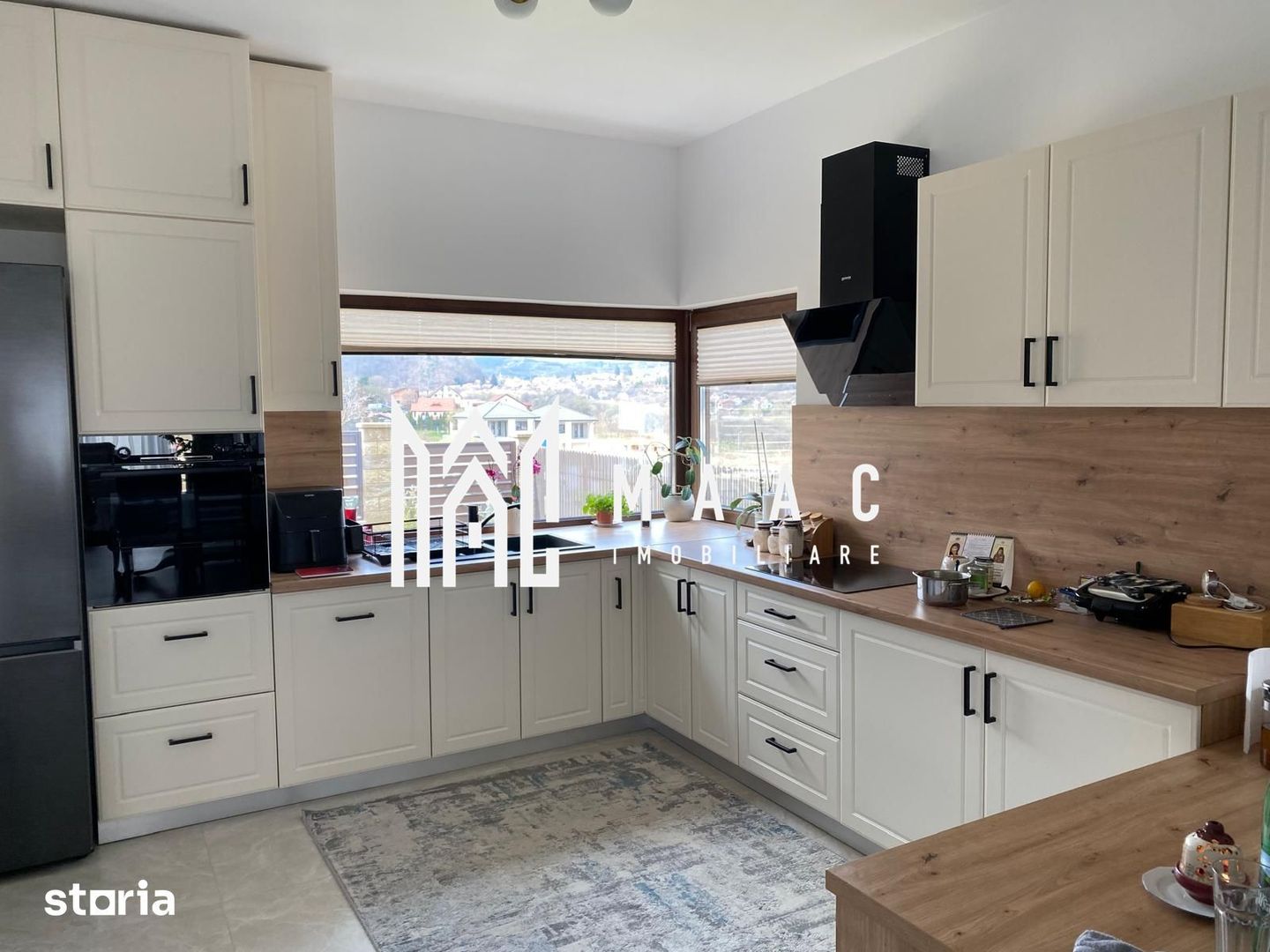 Casa individuala | 5 camere | 200 MPU | Garaj | Cisnadie - Poză 18