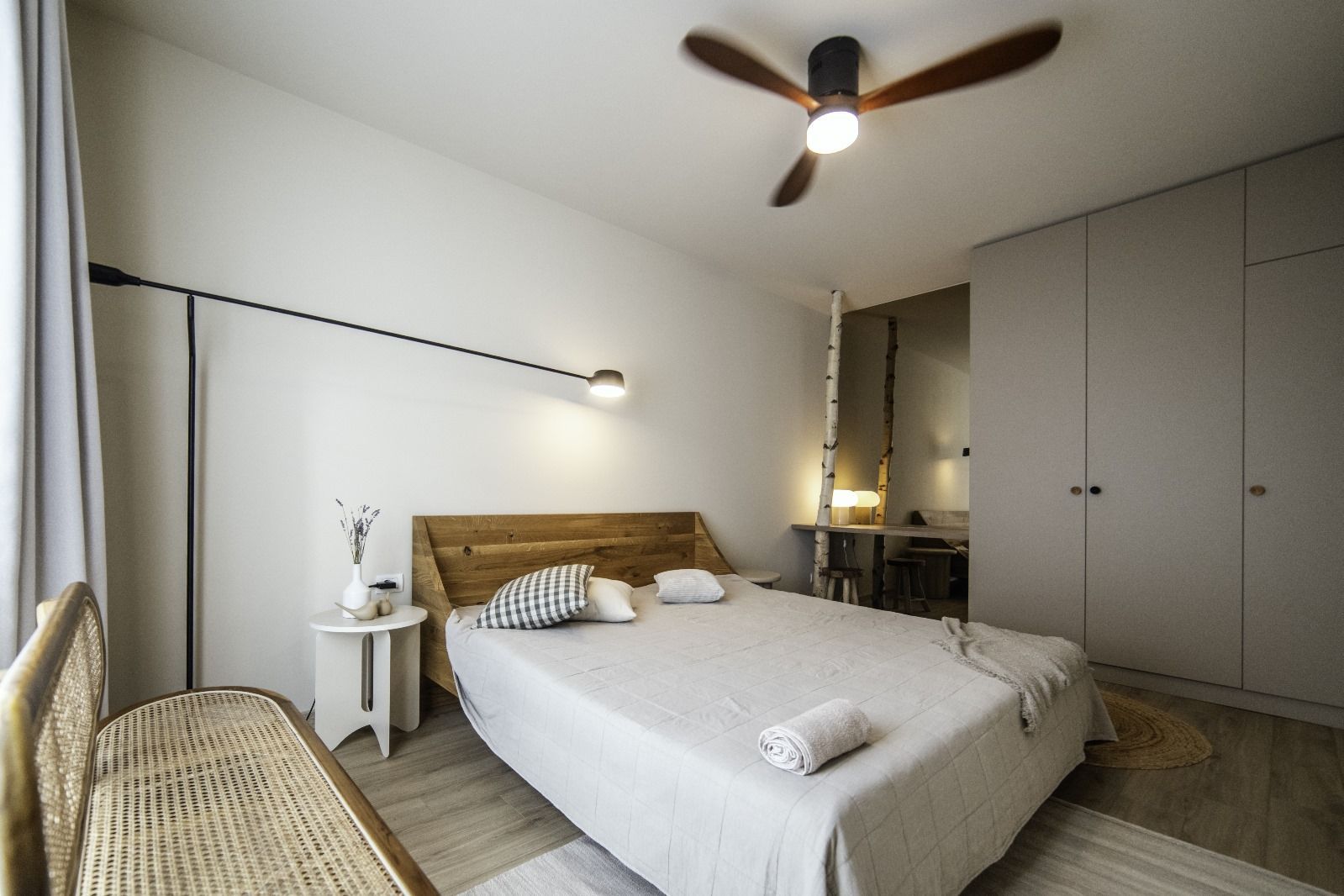 Apartament deosebit  2 camere zona Lipovei - Poză 10