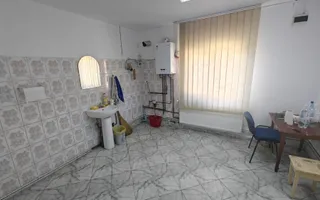 Casa Spatiu comercial zona ISJ Buzau 160mp Pret: 110.000 - Poză 14