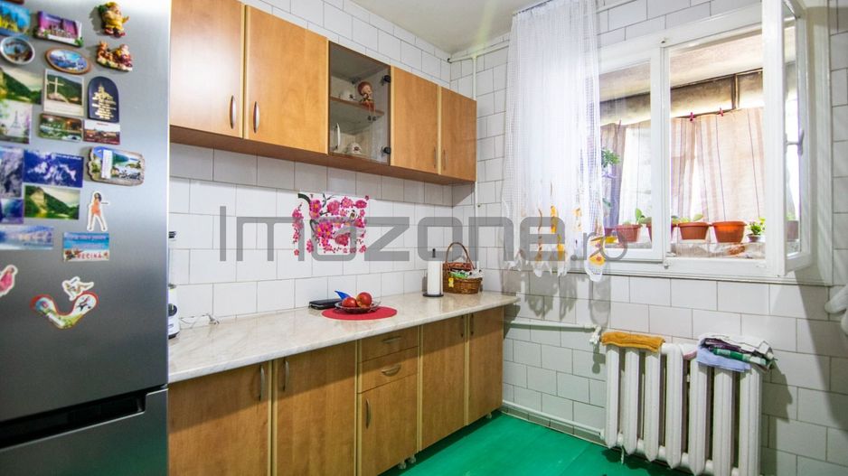 Gorjului, 3 camere la pret de 2, etaj 8/8, 69 mp, 2 bai, bucatarie mare, 1982 - Poză 6