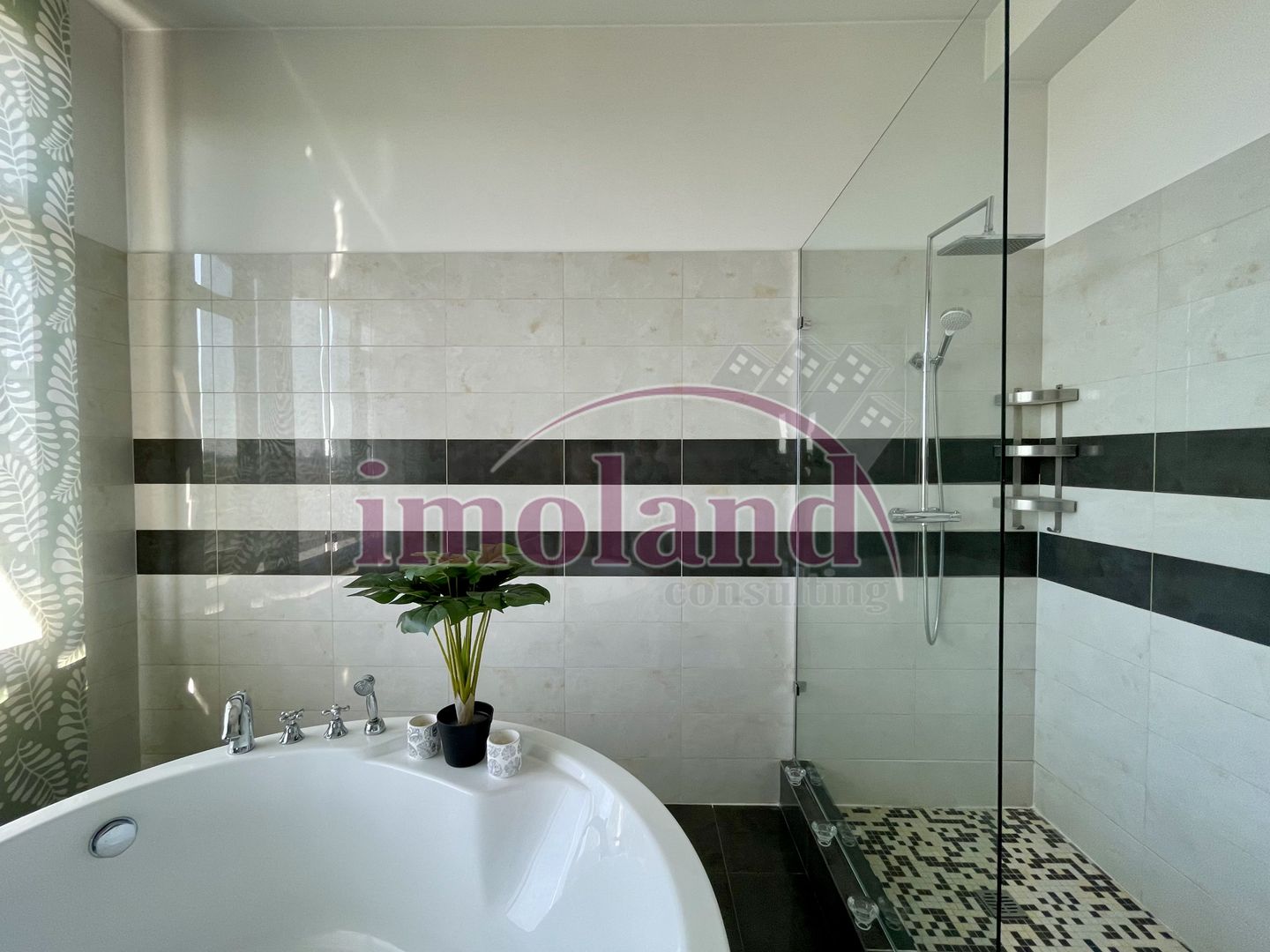 Închiriere Penthouse - 250 mp utili + 320 mp terasă panoramică | Iancu Nicolae - Poză 20