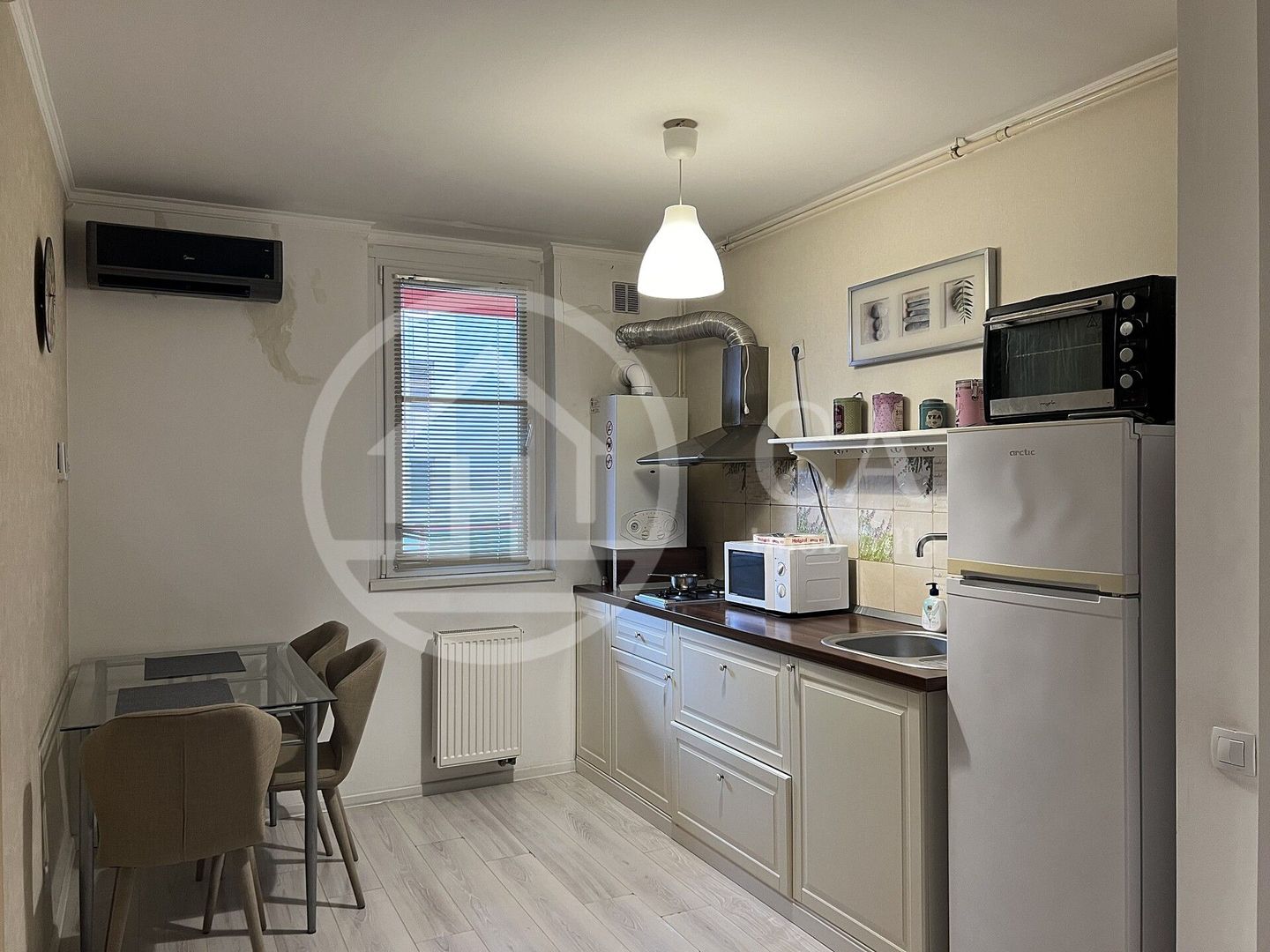 Apartament cu 1 camera de inchiriat ARED Oradea - Poză 5