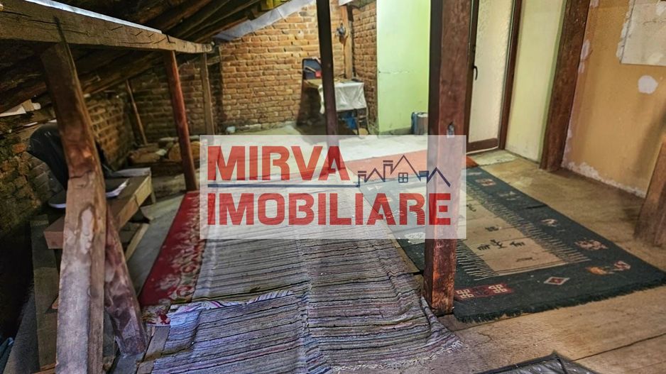 Casa P+1E+M, cu 5 camere în Cantacuzino – ideală birouri sau locuință - Poză 48