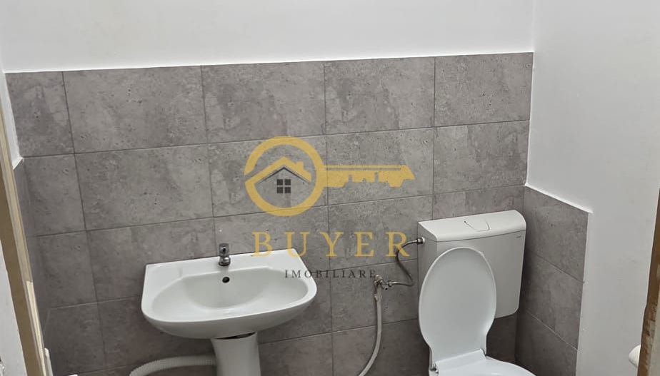 Spatiu comercial Ultracentral de inchiriat, 69mp– vitrina la strada - Poză 5