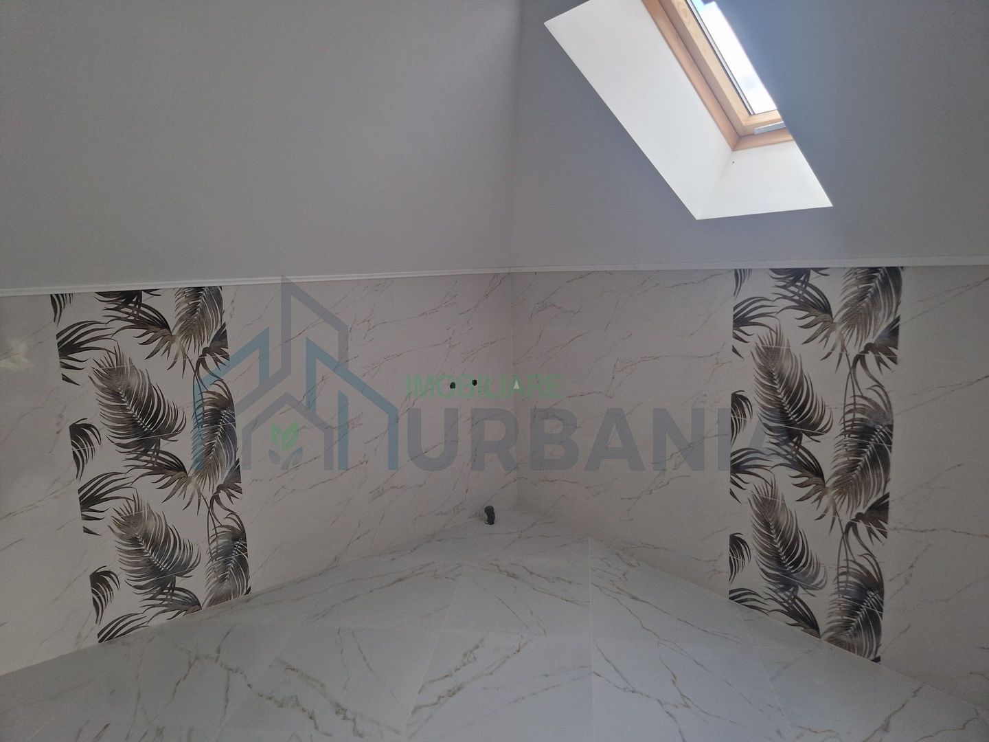 Vilă de vânzare în Dobrovat, 130 mp, P+M, teren 1000 mp - Poză 8