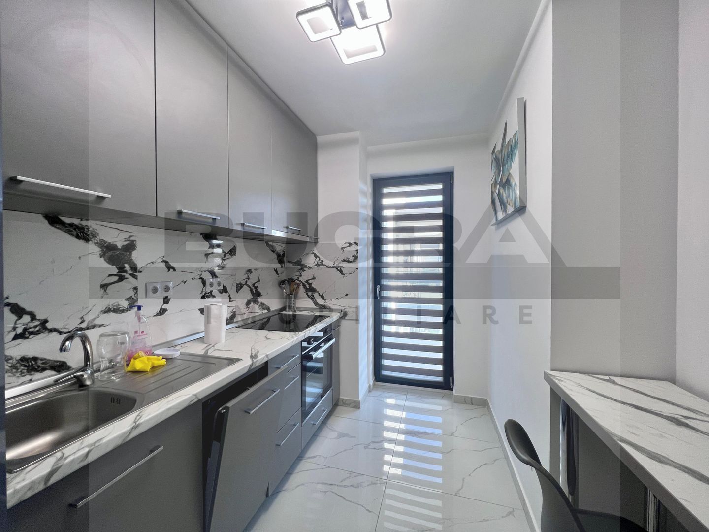 Apartament de 2 camere, 56mp, parcare subterana, zona The Office - Poză 5