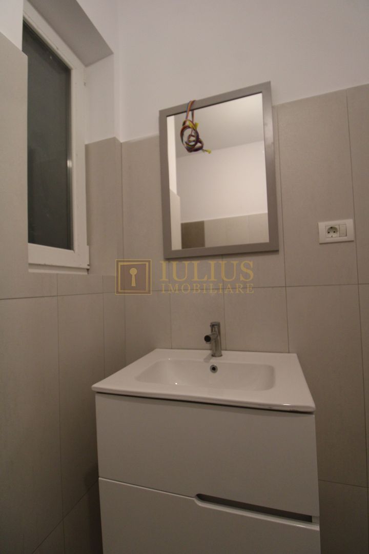 1/2 duplex spatios , spatiu verde generos, locuri de parcare-Mosnita - Poză 23