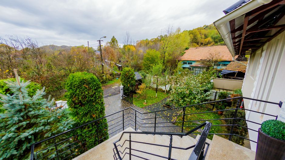 De Vanzare Vila Complet Utilata/Mobilata/Dealul Florilor Baia Mare - Poză 14