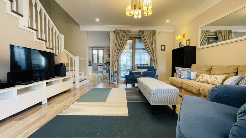 OFERTA REZERVATA - De inchiriat Casa cu Garaj - Segmentul Lux - Dumbravita - Poză 29