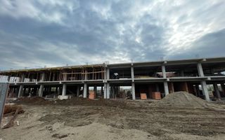 Penthouse cu 3 camere si terasa 36.30mp- Selimbar, panorama spre munti - Poză 5