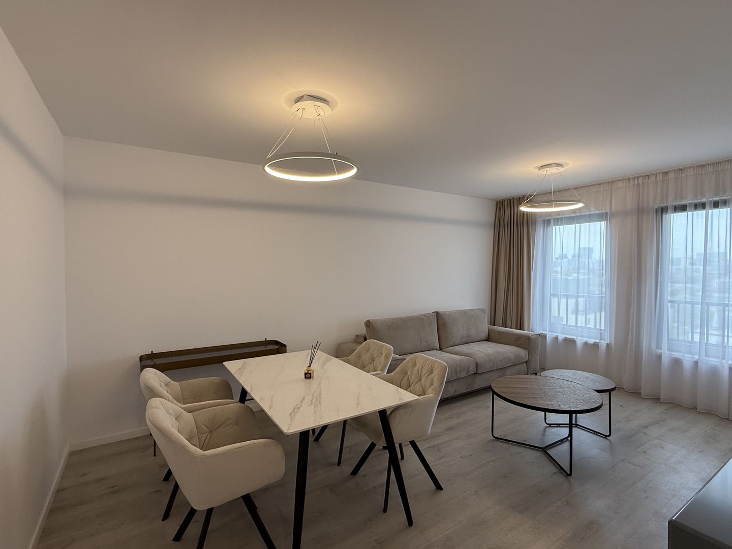 Apartament de 3 camere, H Pipera Lake, mobilat si utilat - Poză 1