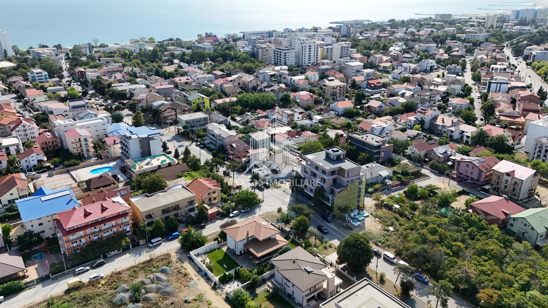 Pensiune Eforie Nord 17 camere plus spatiu comercial - Poză 3