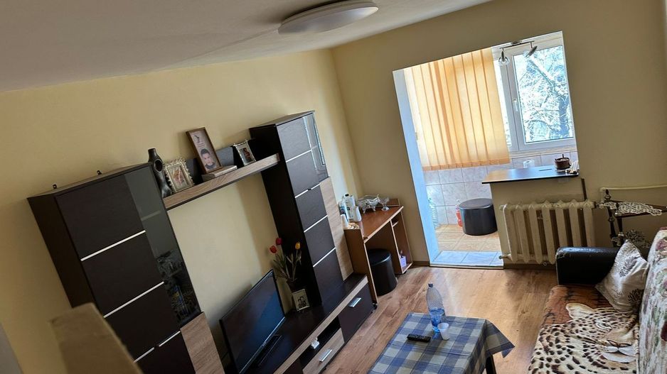 Apartament cu 3 camere Zona Inel 2 / Groapă - Ocazie - Poză 2