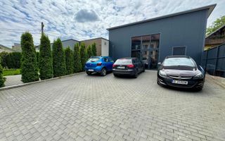 Proprietate mixtă: locuință și spațiu comercial, Miroslava - Poză 1