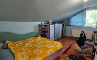 Vânzare casă cu piscină și teren 1.070 mp - Poză 13