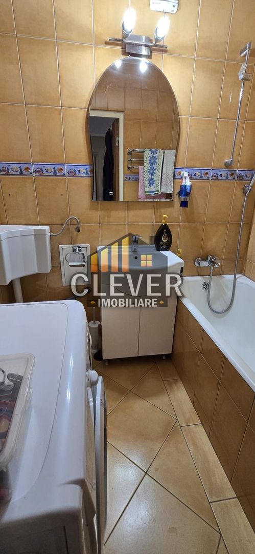 Apartament 4 camere Mobilat Metrou 1 Decembrie 1918 - Poză 4