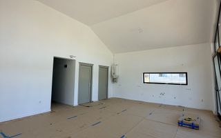 Vilă chalet modern cu perete panoramic de sticlă - Livezeni, Mureș - Poză 8