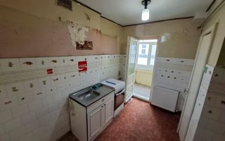 Spitalul Judetean - Casa Tineretului 3 camere, etaj 2, centrala gaz - Poză 5