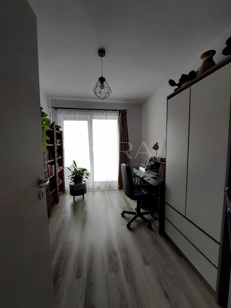 Apartament cu 3 camere – confort și locație excelentă în zona Florilor - Poză 3