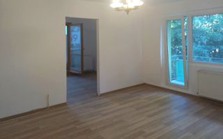 Oportunitate Apartament cu trei camere, Renovat int- zona Astra, 65 mp - Poză 1