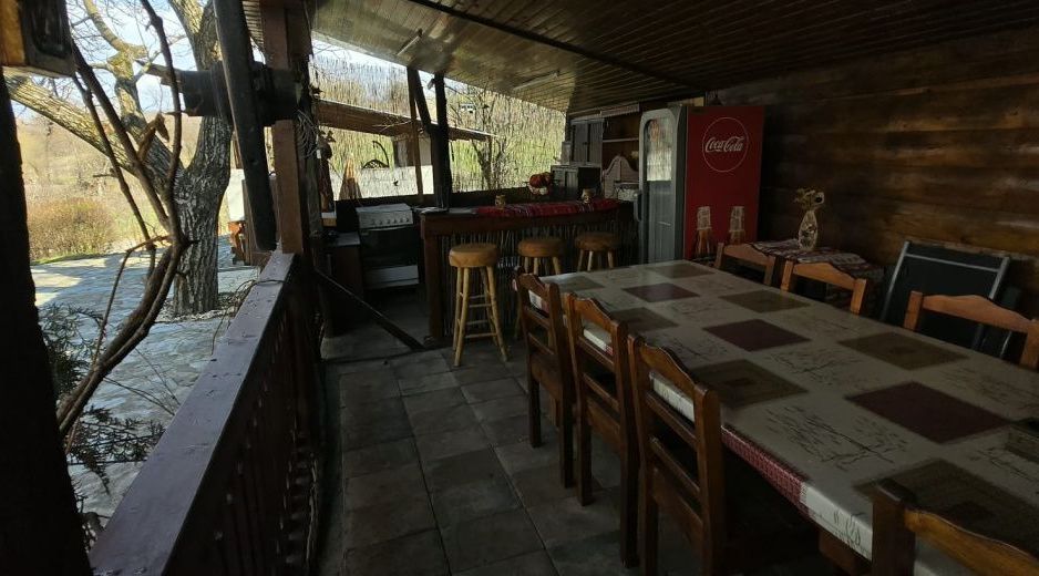 Proprietate de excepție în Lelești – la doar 8 km de Târgu Jiu - Poză 33