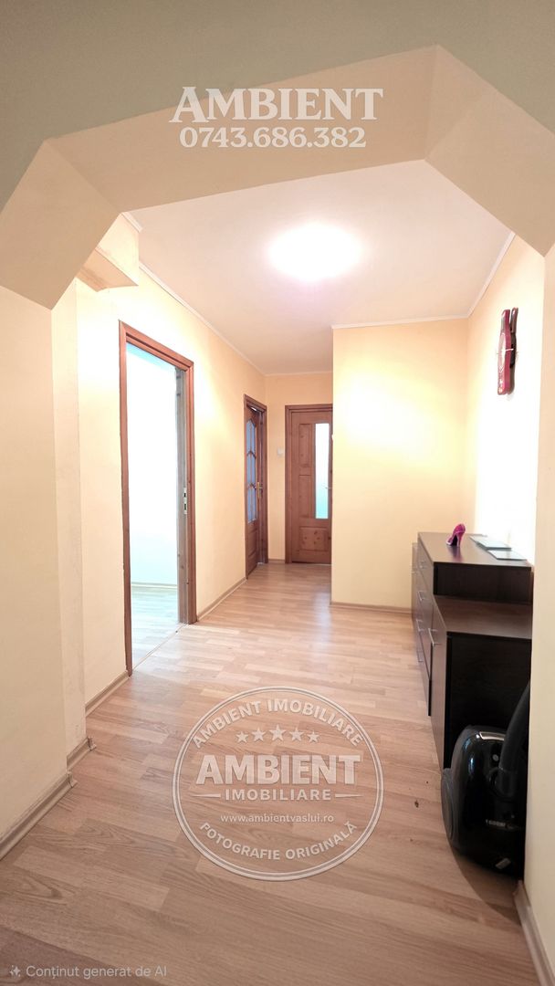 Apartament cu 3 camere, etaj 8, mobilat și utilat, zona GARĂ; - Poză 8