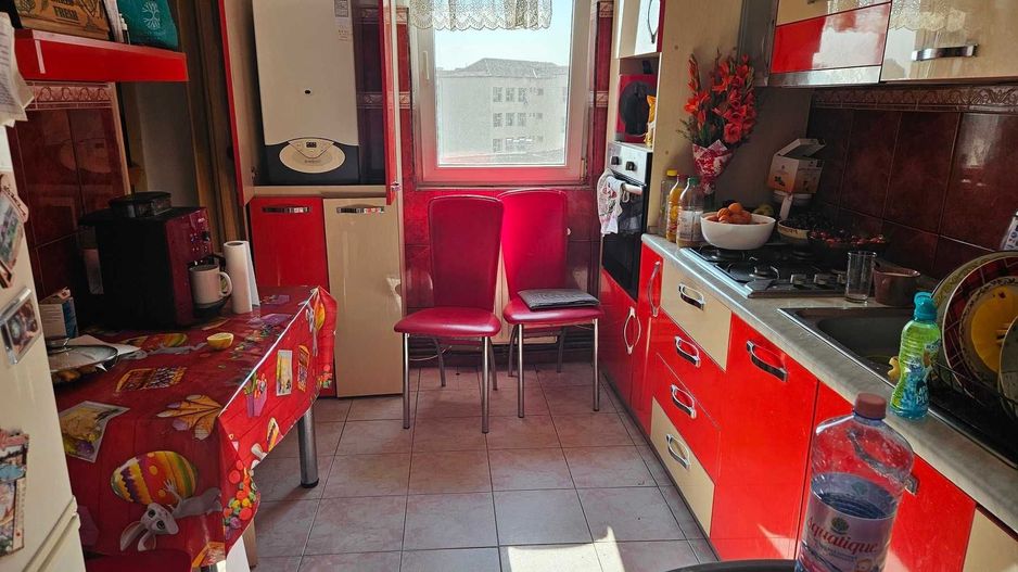 Dambovita | 3 Camere | Centrala Proprie | Bloc Izoolat. - Poză 4