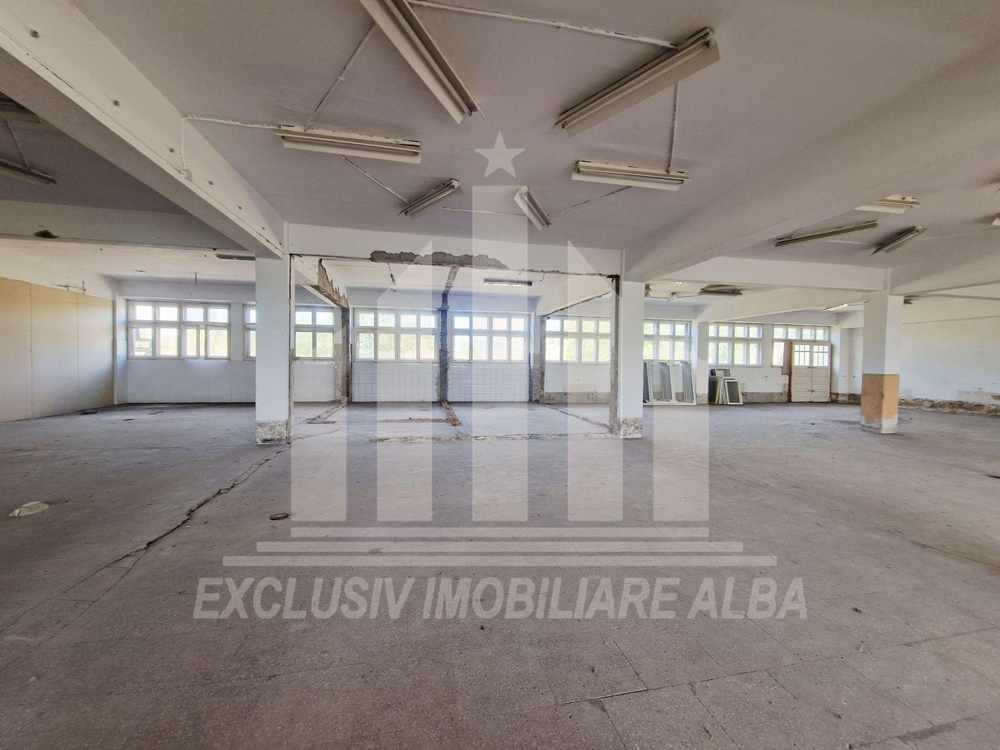 Spatiu industrial | De vanzare | 1271 mp | 3.4 m inaltime | Alba Iulia - Poză 1