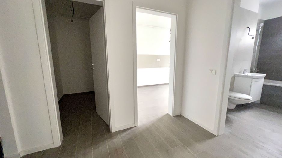 APARTAMENT CU 1 CAMERA - Poză 3