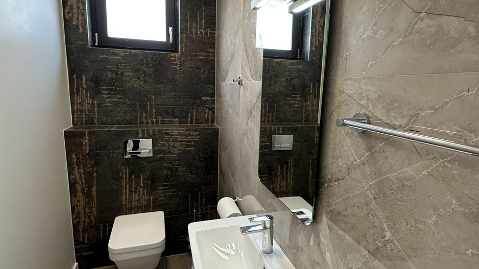 Casa pretabila birouri - Poză 16