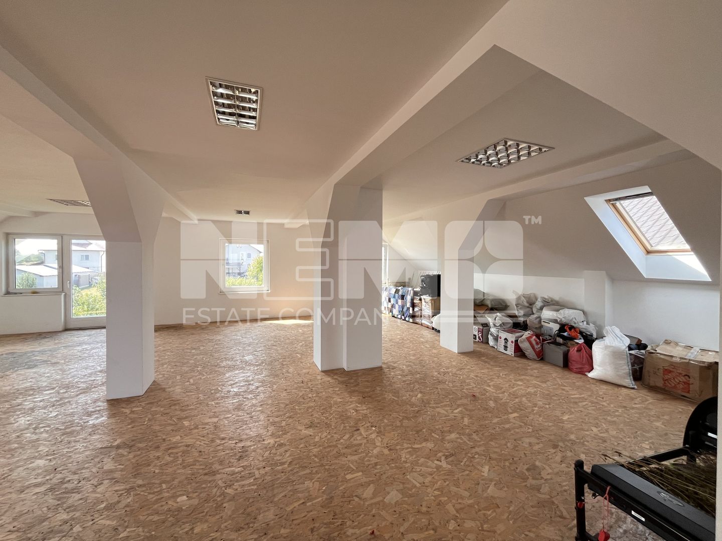 Casa/Vila de Vanzare 10 Ari Teren  I Suceava/Ipotesti I 245.000Euro - Poză 22